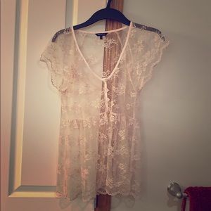 Talula blouse pink lace button up size small